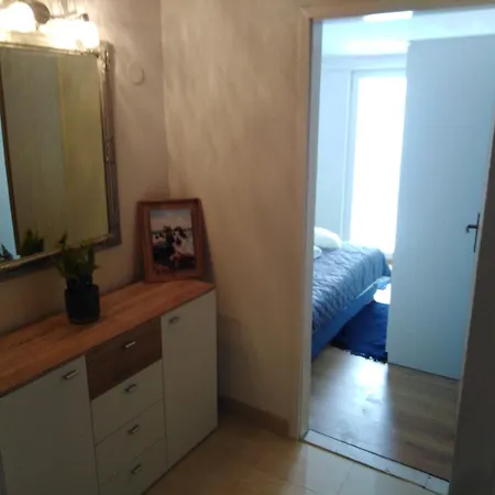Andela Podgora
